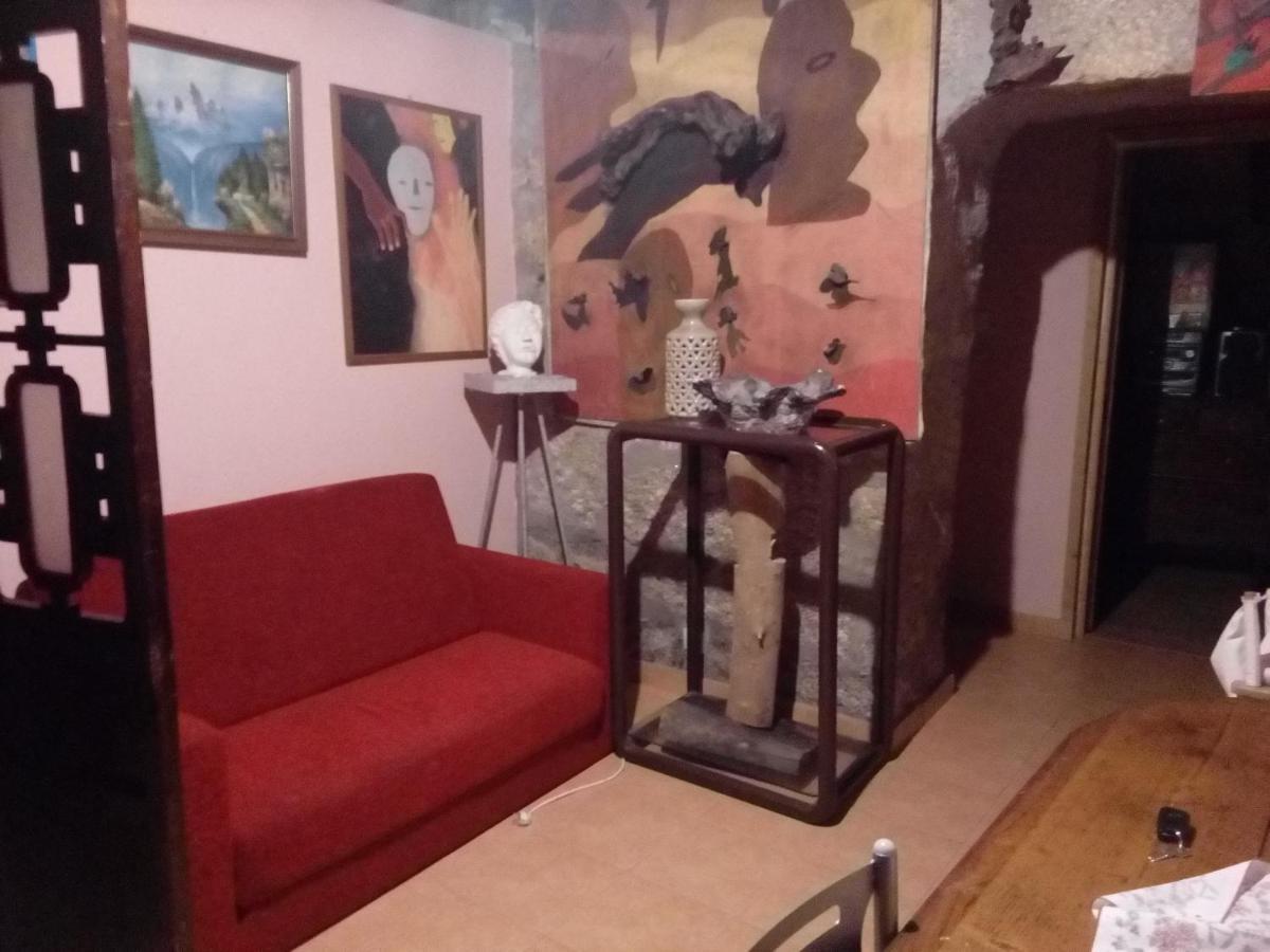 Cottage house Lovelhe Luaran gambar